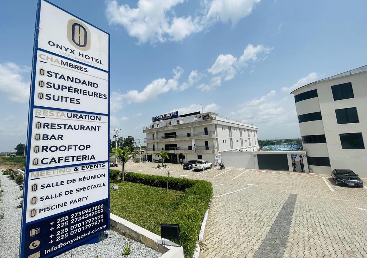 Onyx Hotel Yamoussoukro Dış mekan fotoğraf